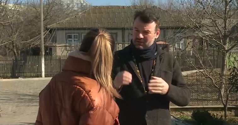 Священник и прихожане церкви из села Максимовка помогают нуждающимся.