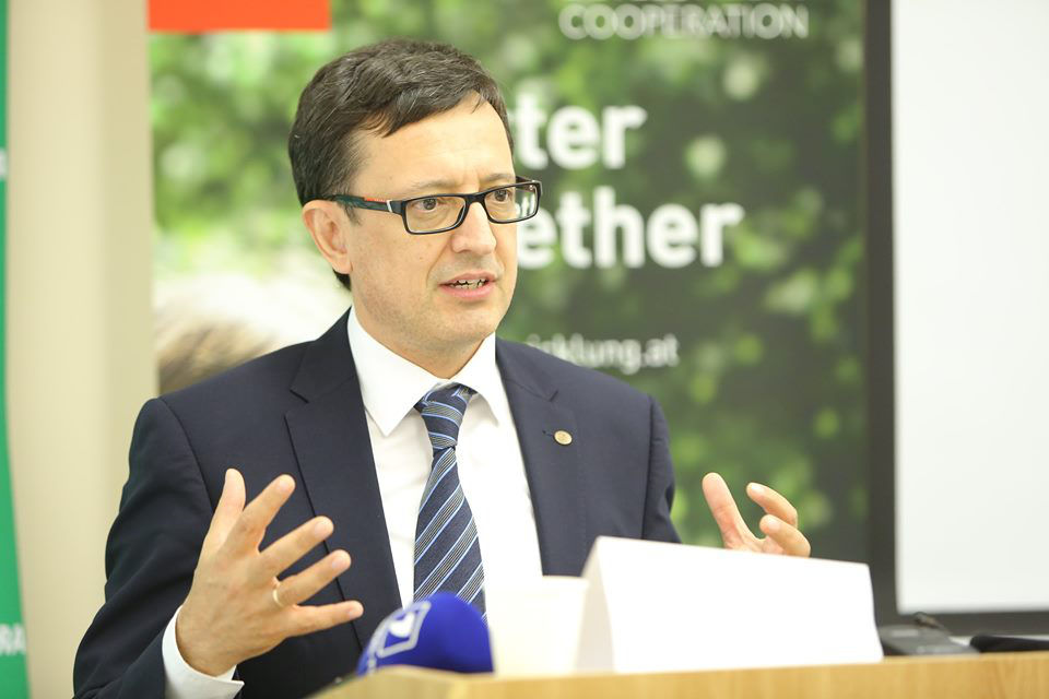 Глава НБМ Октавиан Армашу.