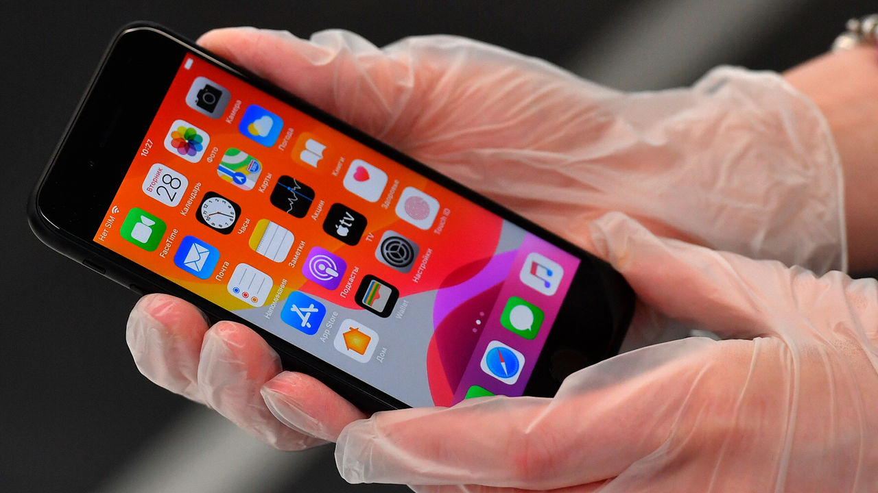 На устройствах Apple появится российское ПО.