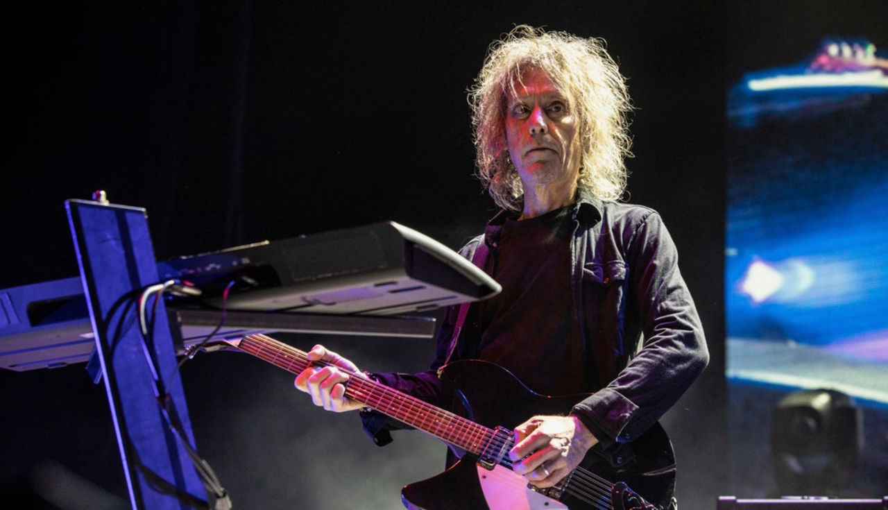 Умер участник рок-группы The Cure Перри Бэмоунт.