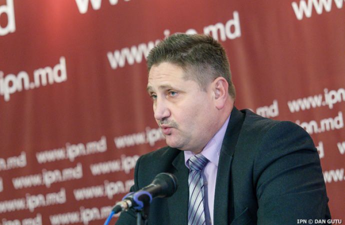 Адвокат Виталий Цаулян.