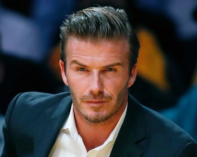David Beckham a căzut în mrejele unei românce superbe, de dragul căreia a lăsat familia și a plecat în lume călare pe motor.