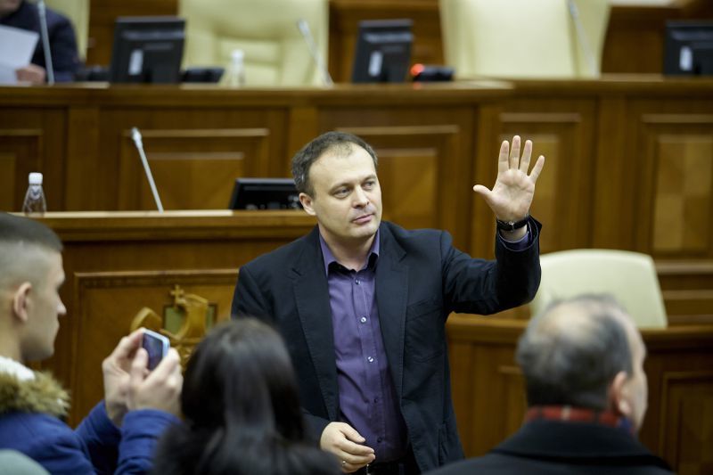 Candu precizează cine mai cred că vorbesc limba moldovenească. Foto: candu.md