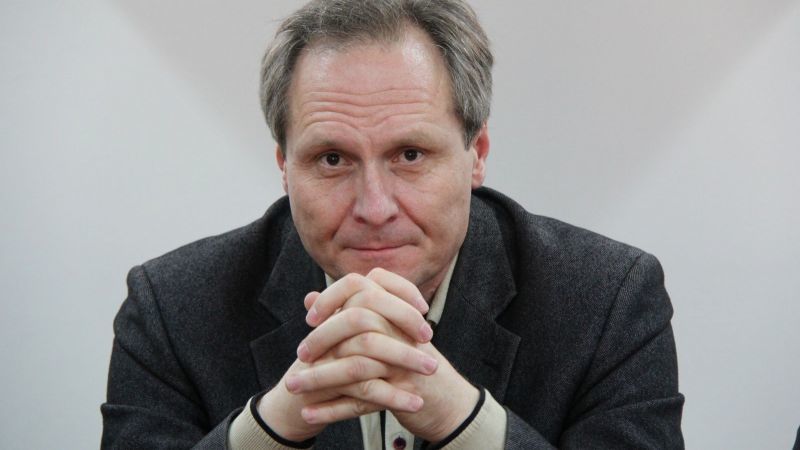 Бывший премьер-министр Дмитрий Брагиш.