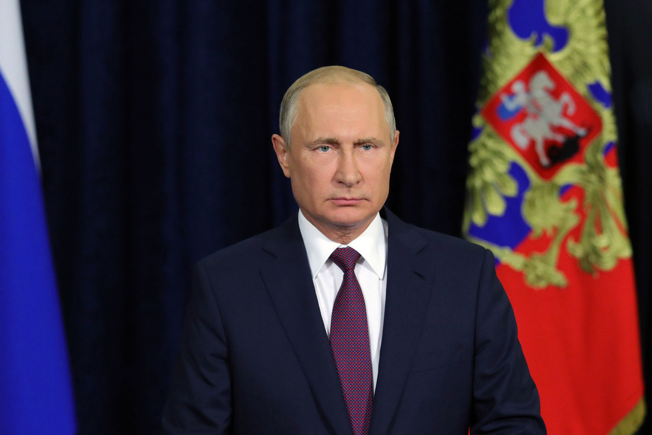 Путин заявил об опасности пещерного национализма на постсоветском пространстве.