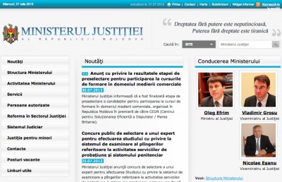 Aceştia îşi au plasate fotografiile şi biografiile chiar  pe prima pagină, în schimb Sabina Cerbu este de negăsit pe www.justice.gov.md.
