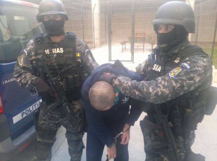Bărbatul este acuzat că a asasinat un om de afaceri din Bacău. Foto: adevarul.ro