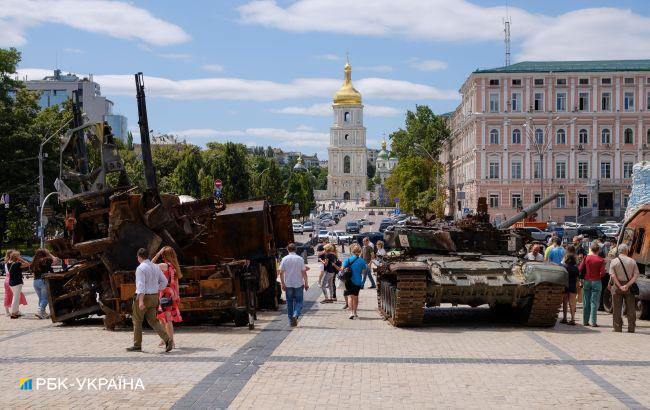 В Киеве запретили любые массовые мероприятия ко Дню независимости.
