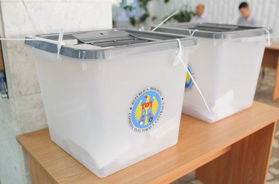 Для граждан Молдовы, находящихся за рубежом открыто всего 100 избирательных участков.