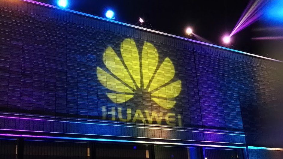 Huawei выпустит конкурента Xiaomi Notebook Pro.
