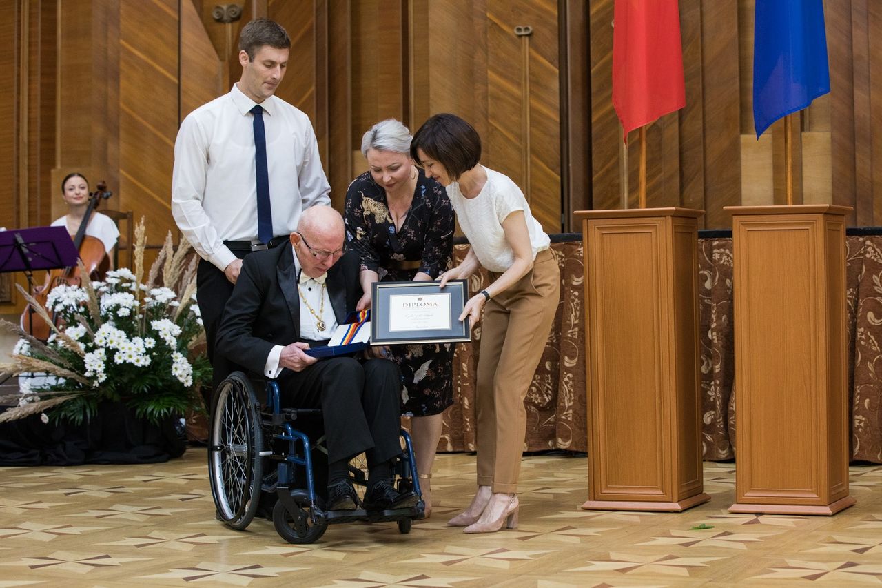 Награды вручала премьер-министр Республики Молдова Майя Санду.