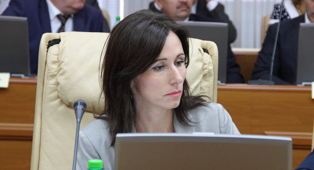Министр признала, что бюджет ведомства до сих пор выполнялся "спустя рукава".
