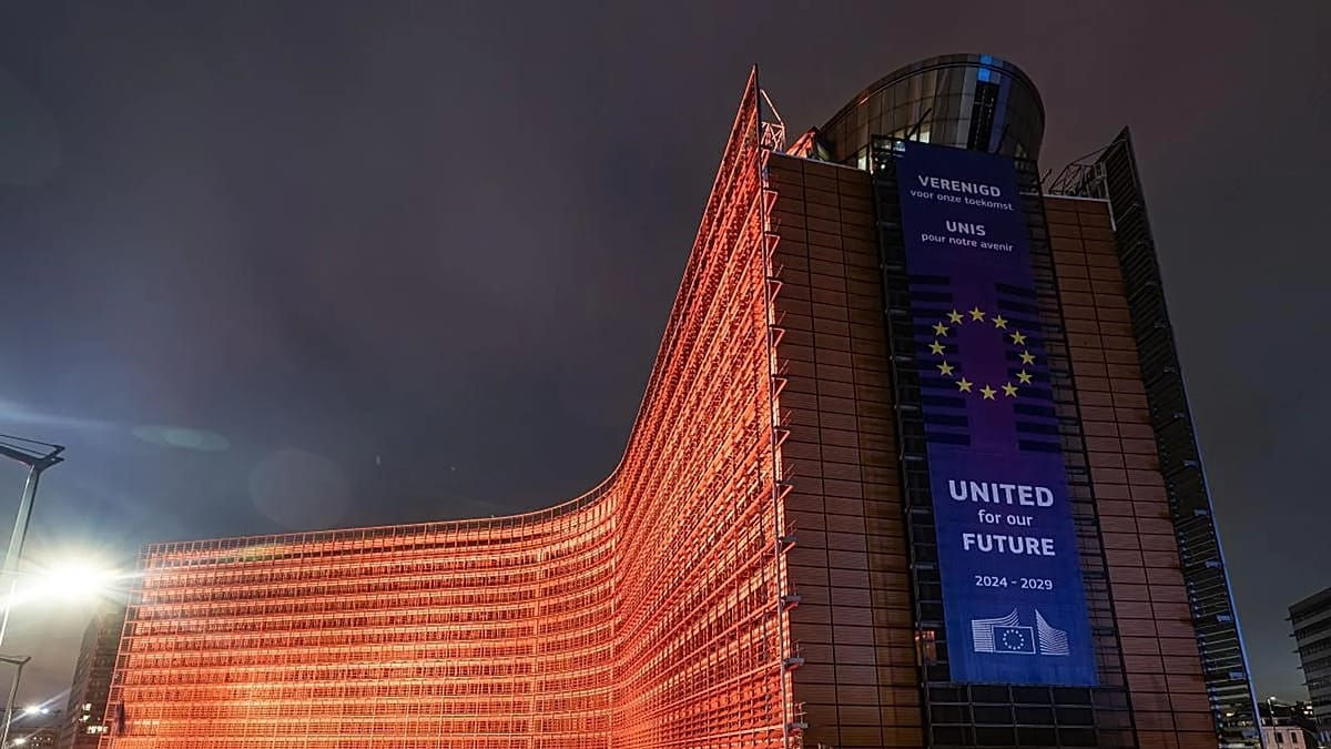 Еврокомиссии, Европарламенту и Совету ЕС грозит сокращение бюджетов.