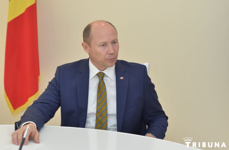 Стрелец пригласил премьера России посетить Молдову.