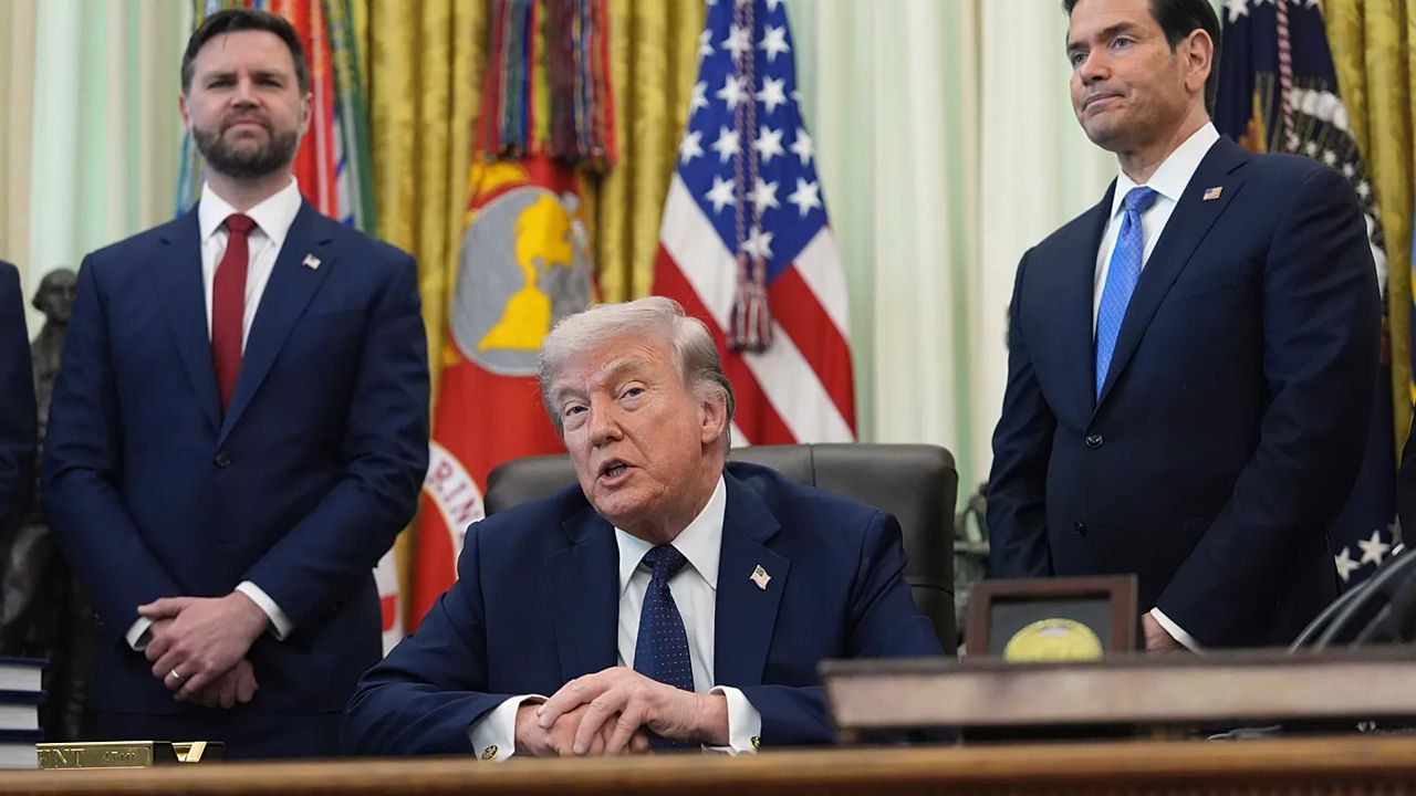 В Республиканской партии начали обсуждать кандидатуру преемника Трампа.