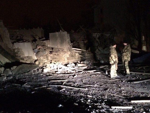 Lupte grele s-au dus şi noaptea trecută în estul Ucrainei. 