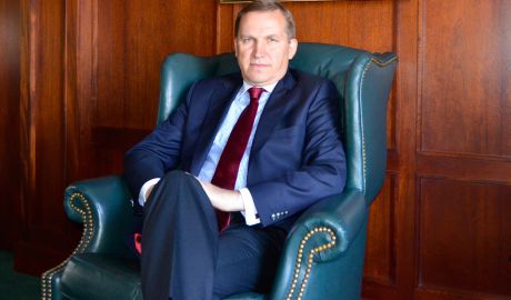 Preşedintele ucrainean, Petro Poroşenko, l-a demis din funcţie pe ambasadorul Ucrainei în Statele Unite, Alexandr Moţik.