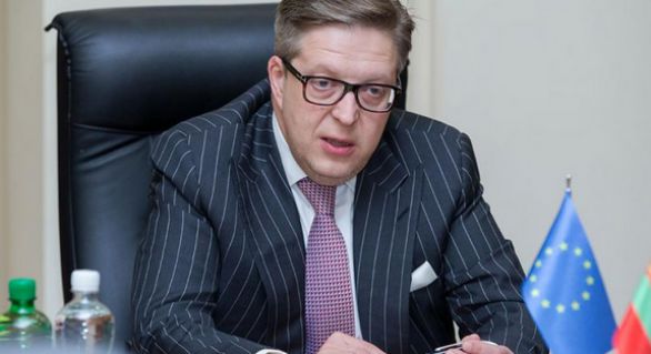 Potrivit ambasadorului, activitățile procurorului DNA se înscriu în cadrul unui proiect care a demarat încă luna octombrie a anului 2014 și care va avea o perioadă de implementare de 30 de luni.
