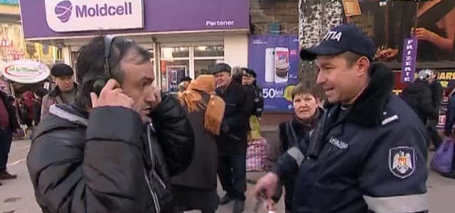 Полицейских обязали ежедневно дежурить на местах торговли.