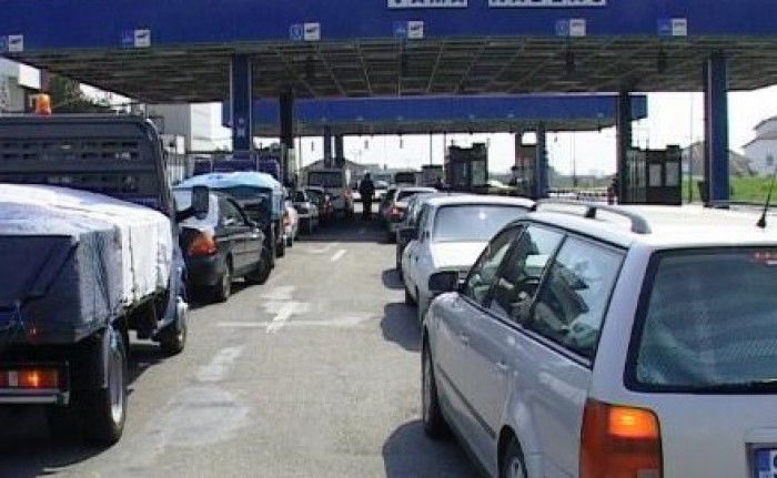 La moment toate punctele de trecere sunt aglomerate. Foto: digi24.ro