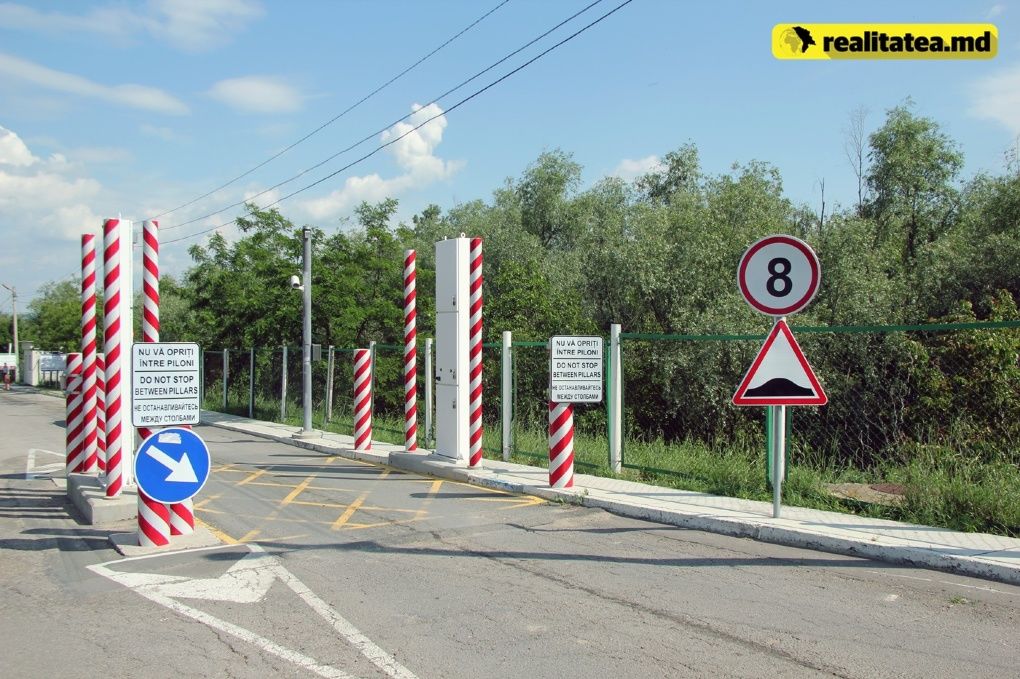 На пересечение государственной границы сегодня понадобится более получаса.