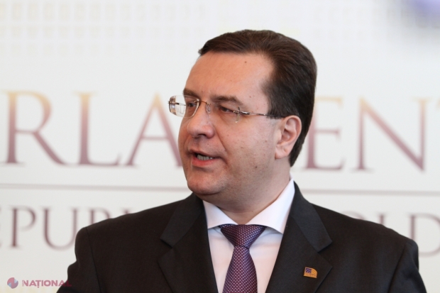 În plus, a ținut să sublinieze Lupu, evenimentul de duminică a fost organizat de partidele coaliției de guvernare și nu de instituțiile statului.