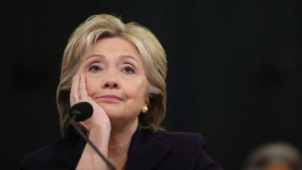 FBI a obţinut mandat de percheziție pentru e-mailurile lui Hillary Clinton. Foto: PolitiFact