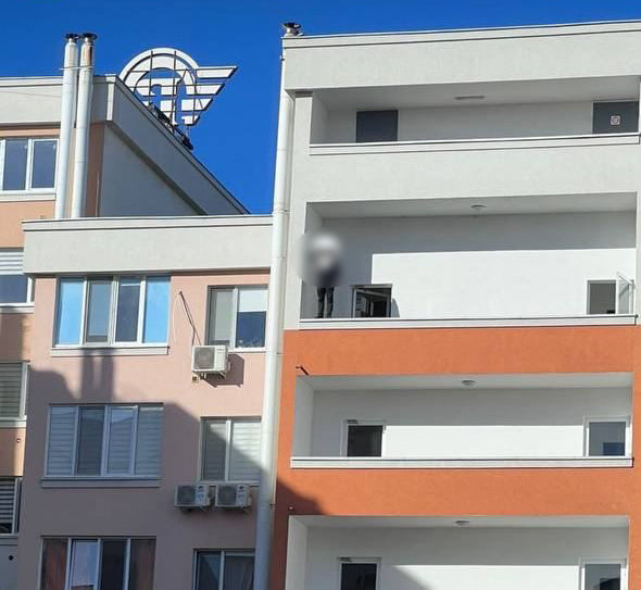 В Кишиневе погиб парень, прыгнувший с 15-го этажа.