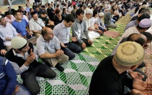 Мусульмане Кишинева провели службу по случаю Курбан-Байрама. Фото: islam.ru