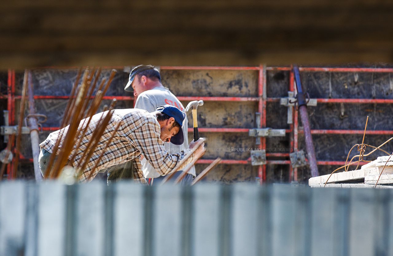 Construcţie cu scandal în centrul istoric al Capitalei. Foto: publika.md