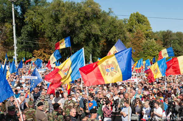 Ostaf, cere clarificări din partea Platformei DA vizavi de anunțul acesteia cu privire la formarea „Gărzii Poporului” despre crearea căreia s-a anunțat la ultimul miting al Platformei.