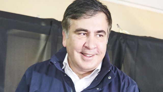 «Это катастрофа!»: Саакашвили снова обрушился на правительство Яценюка.