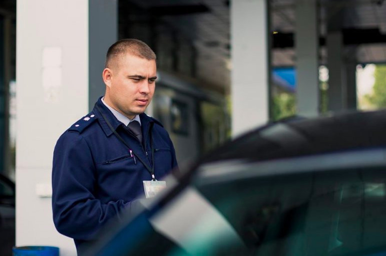 У румына в Молдове изъяли авто, разыскиваемое властями Великобритании