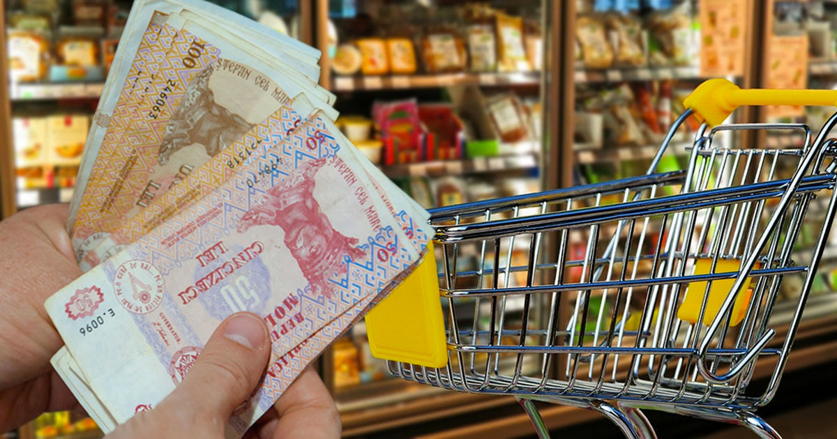 Уходящий год ознаменовался рекордным ростом цен на услуги и продукты питания. Коллаж: Point.md