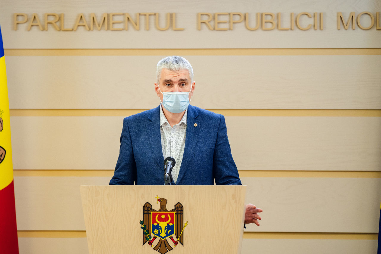 Бывший депутат Александр Слусарь. 