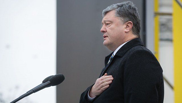 Порошенко ждет оружия от Канады и Евросоюза.