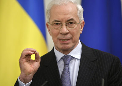 Николай Азаров заявил о начале перезагрузки в отношениях Москвы и Киева.