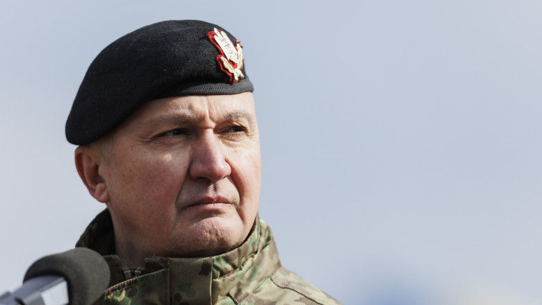 Глава румынской армии призвал граждан иметь запасы дома: Все беды нас всегда застают врасплох.