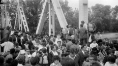 На церемонии открытия моста присутствовали десятки жителей поселка Ватра.  Фото: publika.md