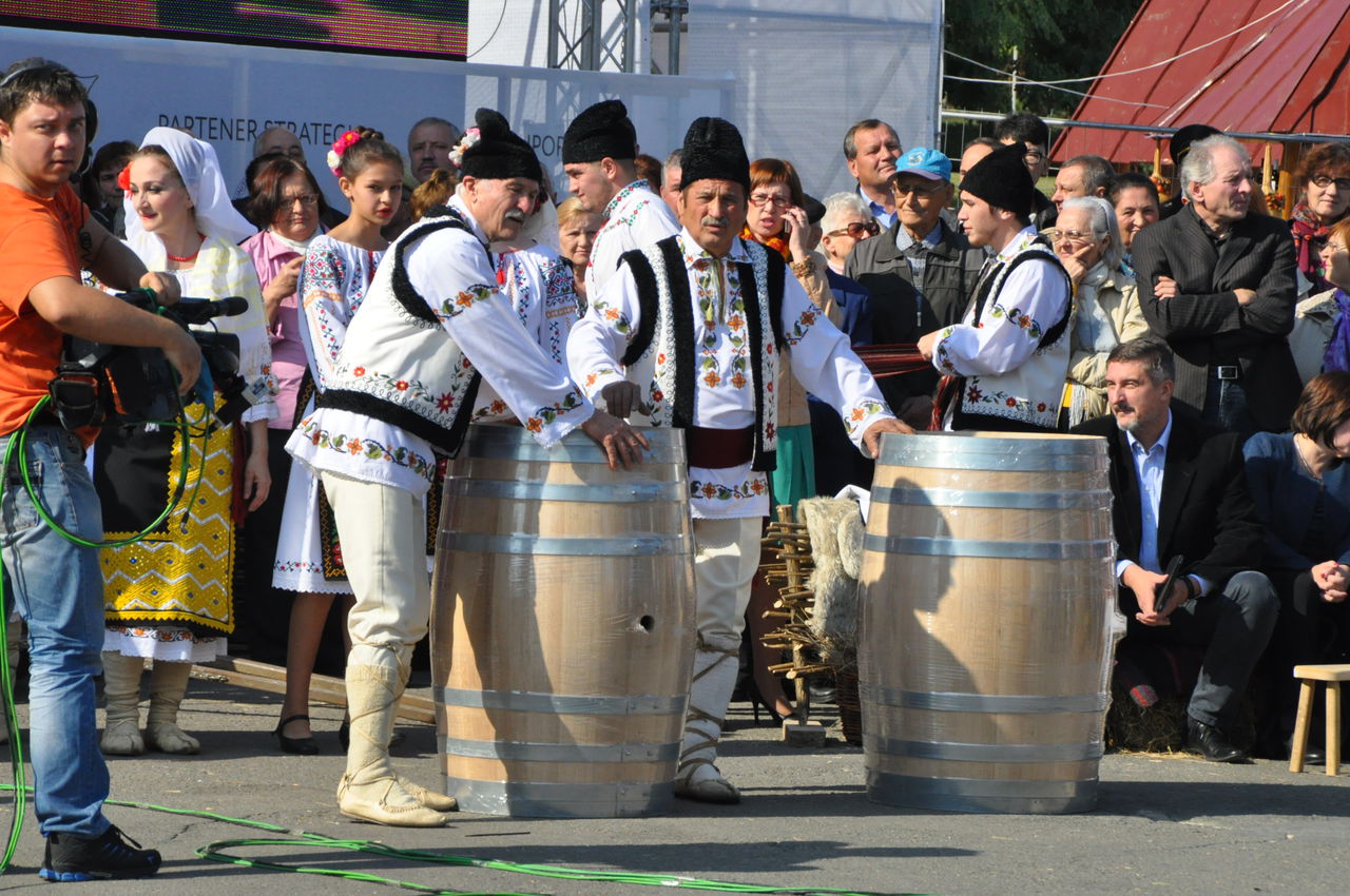 День вина в Кишиневе посетили 120 000 человек.