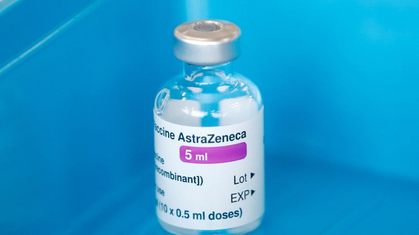 Чехия отказалась от закупки вакцины AstraZeneca.