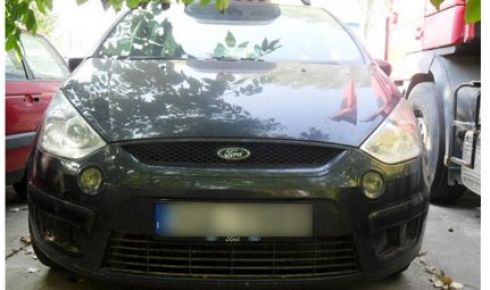 Un automobil furat din Italia încă în anul 2008 a fost depistat la graniţa cu Republica Moldova.
