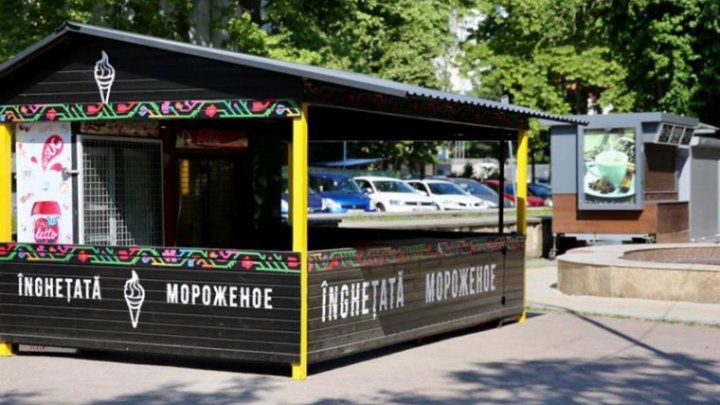 Лето закончилось, но на Буюканах убрали только 9 из 32 киосков.