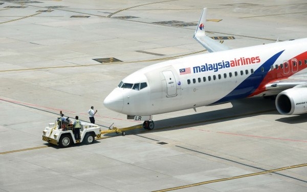 Rudele din China nu accepta confirmarea mortilor pasagerilor fara o dovada clara ca avionul s-ar fi prabusit.