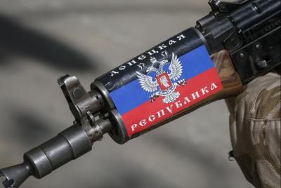 Стороны конфликта подтвердили намерение прекратить огонь в воскресенье, 15 февраля, в полночь по киевскому времени.