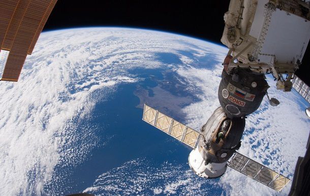 Россия заменит украинскую систему стыковки на МКС.