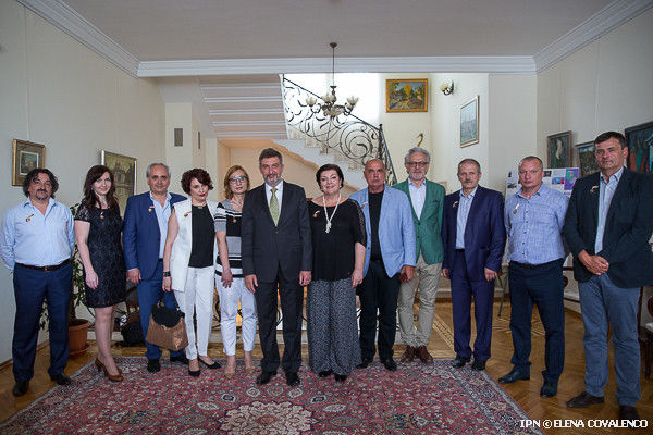 В ходе мероприятия посол Польши в Кишинёве Артур Михальски заявил, что эти награды свидетельствуют о высокой оценке их заслуг в деле развития польской культуры.