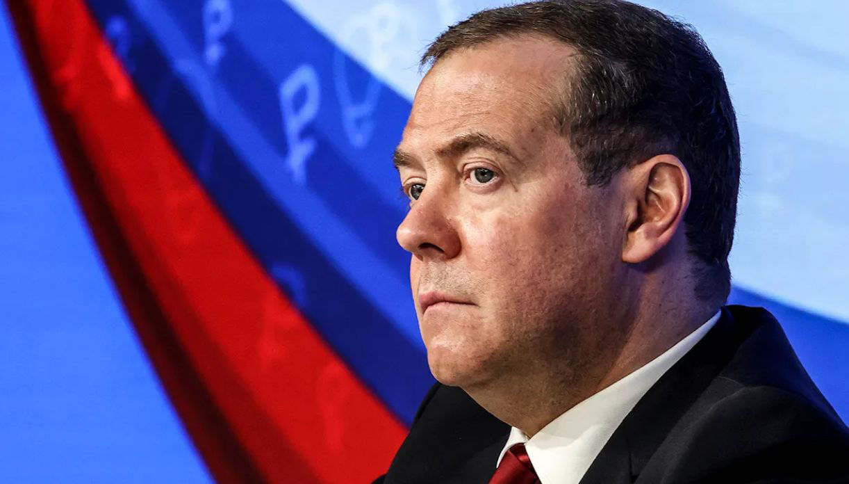 ISW: Заявление Медведева о "военных целях" РФ - часть информационной операции.