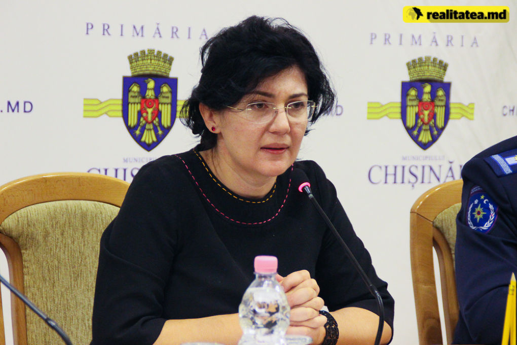Subdiviziunile Primăriei se amendează. Ce spune Silvia Radu