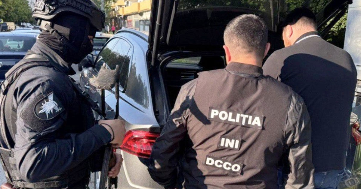 Operațiunea Crypto Wave: Un grup infracțional internațional, destructurat.